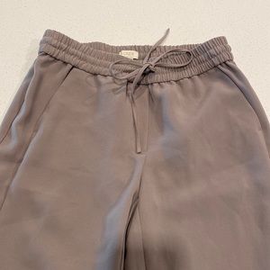 ⭐️ J. CREW JOGGERS SIZE 4 TAN/GRAY COLOR